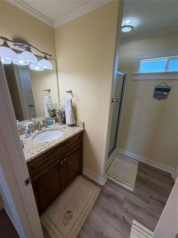 3180 Gulf Castle Drive, Crystal Beach, TX 77650