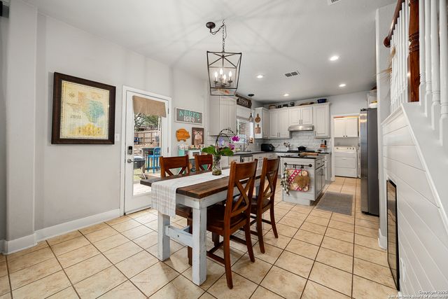 23414 Treemont Park, San Antonio, TX 78261