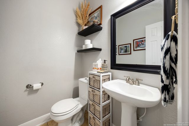 23414 Treemont Park, San Antonio, TX 78261