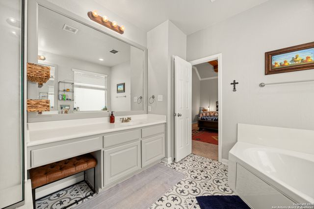 23414 Treemont Park, San Antonio, TX 78261