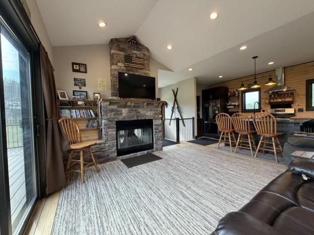 920 COUNTY ROAD GH, Wild Rose, WI 54984