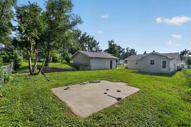 4137 N 62nd Street, Omaha, NE 68104