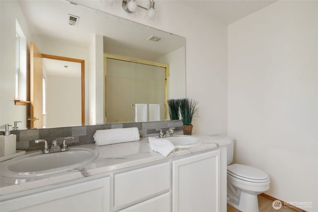 3701 Browns Point Blvd, Tacoma, WA 98422