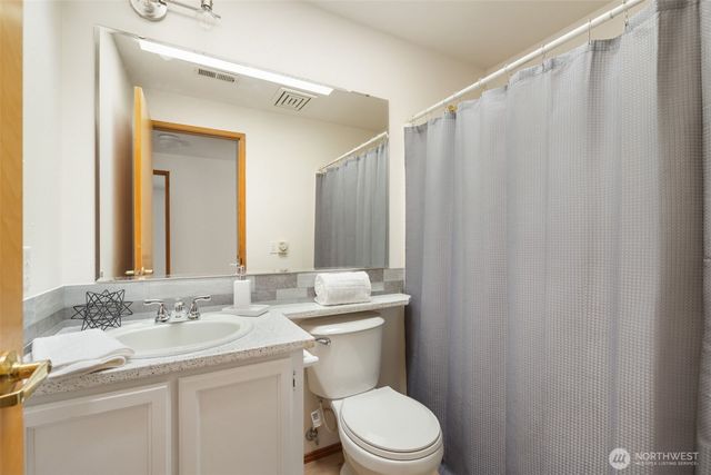 3701 Browns Point Blvd, Tacoma, WA 98422