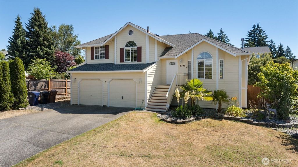 3701 Browns Point Blvd, Tacoma, WA 98422