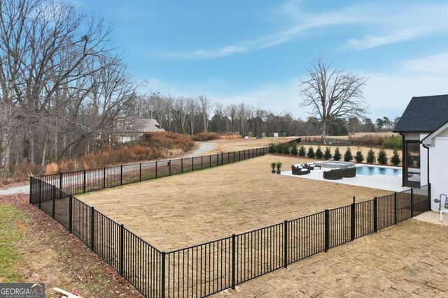 644 East Lake Drive, Gainesville, GA 30506