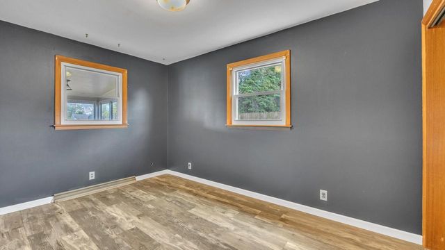 521 Prospect AVENUE, Sheboygan Falls, WI 53085