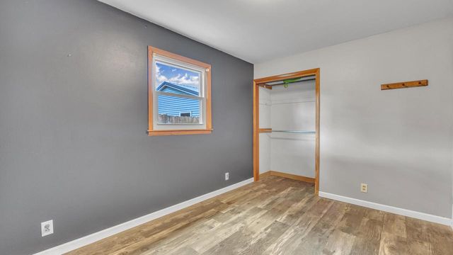 521 Prospect AVENUE, Sheboygan Falls, WI 53085