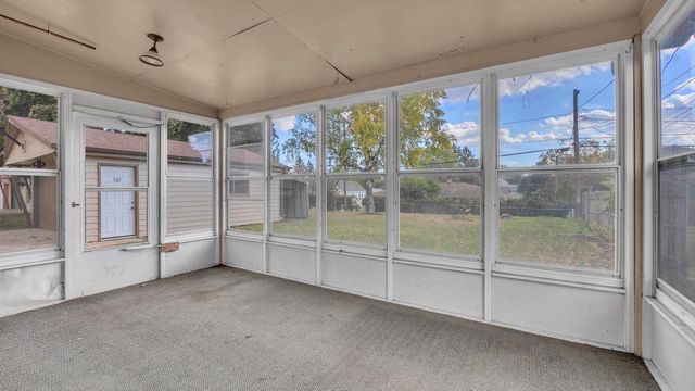 521 Prospect AVENUE, Sheboygan Falls, WI 53085