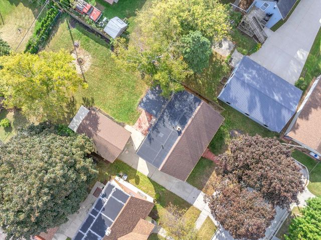 521 Prospect AVENUE, Sheboygan Falls, WI 53085