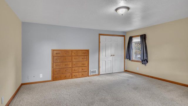 521 Prospect AVENUE, Sheboygan Falls, WI 53085