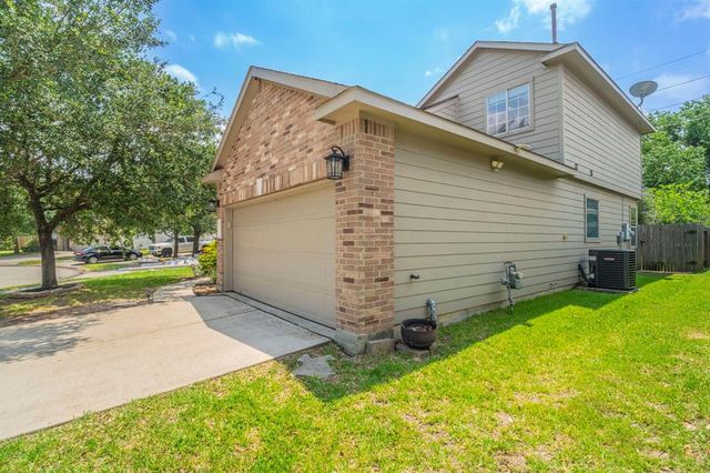 3911 Falvel Cove Drive, Spring, TX 77388