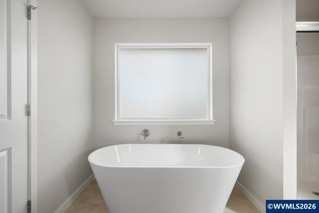 238 NW Newcastle St, Dallas, OR 97338