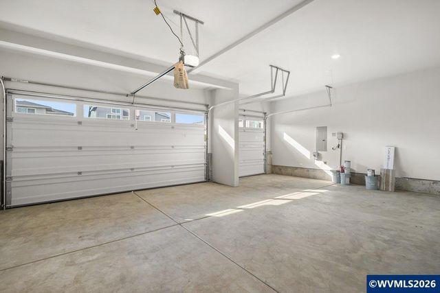 238 NW Newcastle St, Dallas, OR 97338