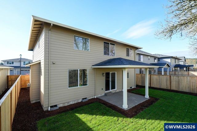 238 NW Newcastle St, Dallas, OR 97338