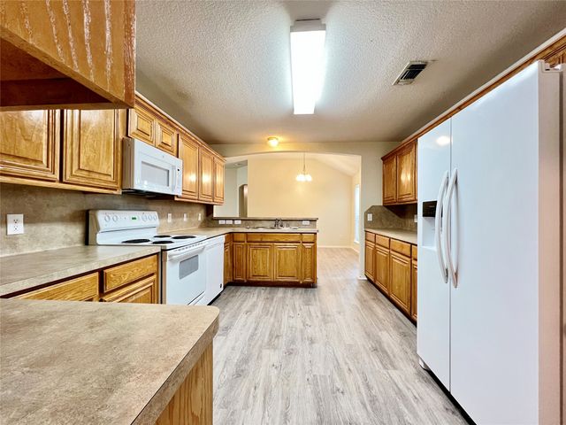 1103 Savage Drive, Denton, TX 76207