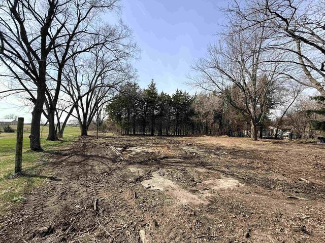 3230 S Oakhill Avenue, Janesville, WI 53546