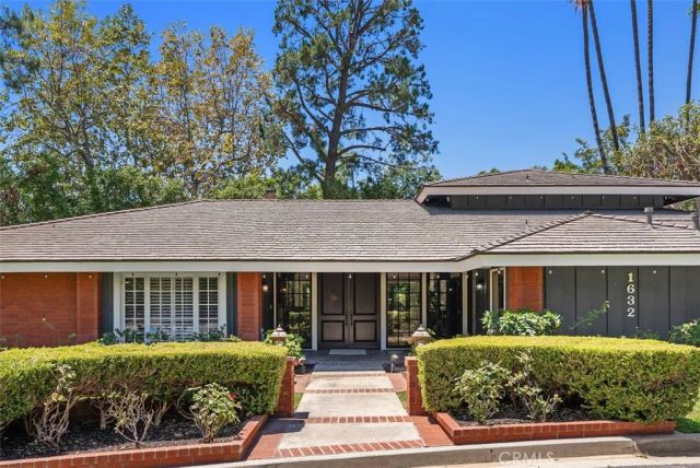 1632 SE Skyline Drive, North Tustin, CA 92705