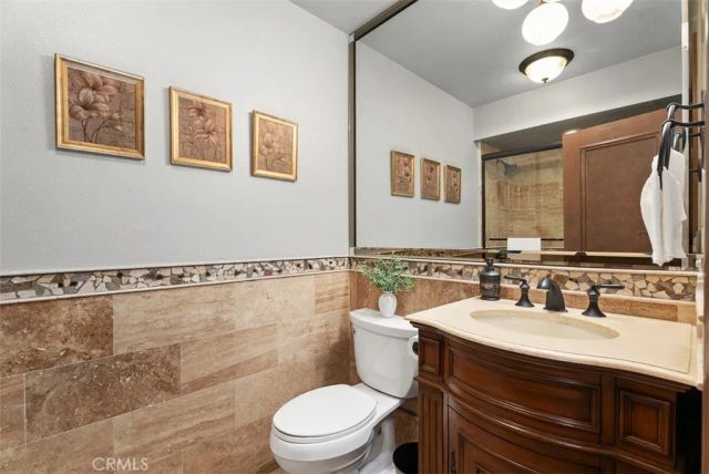 1632 SE Skyline Drive, North Tustin, CA 92705