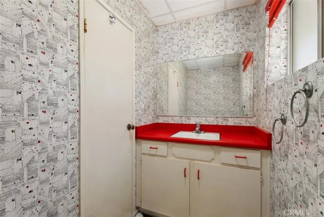1632 SE Skyline Drive, North Tustin, CA 92705