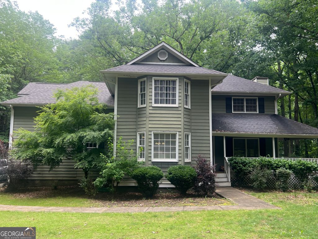 105 Flat Creek Court, Fayetteville, GA 30214