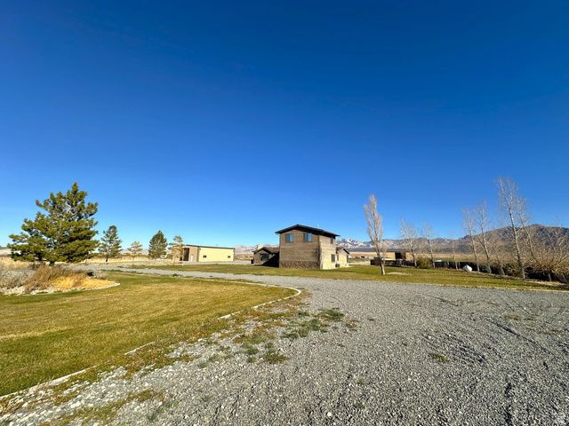 3035 S 300 E, Milford, UT 84751