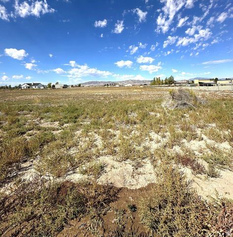 3035 S 300 E, Milford, UT 84751