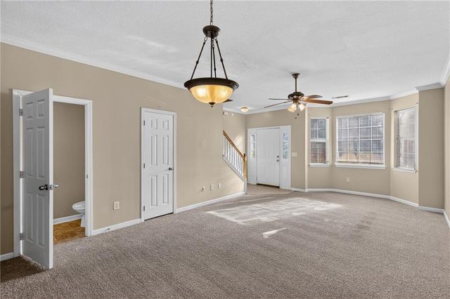 2161 Del Lago Circle NW, Kennesaw, GA 30152