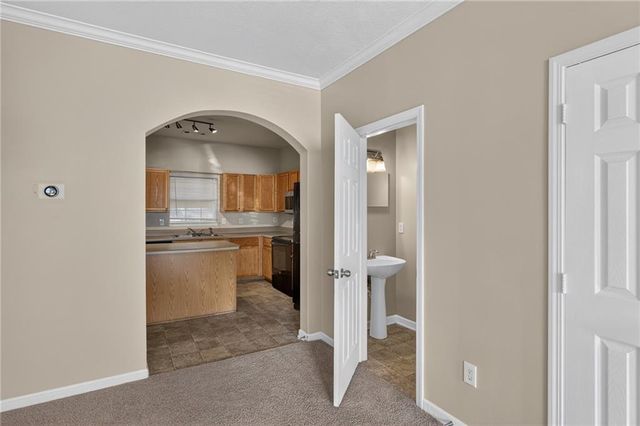 2161 Del Lago Circle NW, Kennesaw, GA 30152