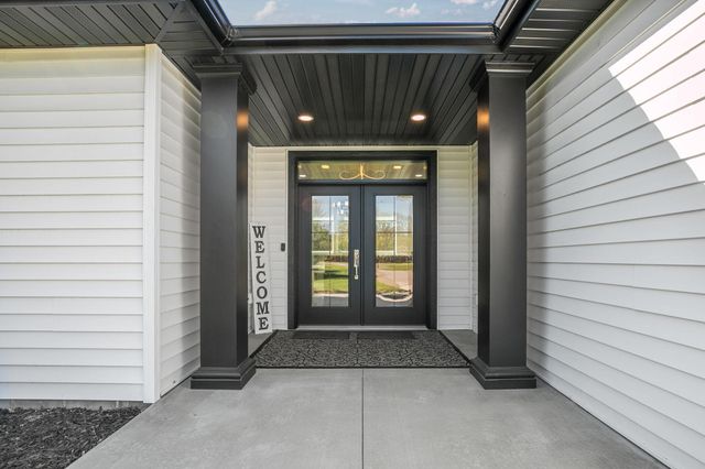 4777 Pine Point Road, Sartell, MN 56377