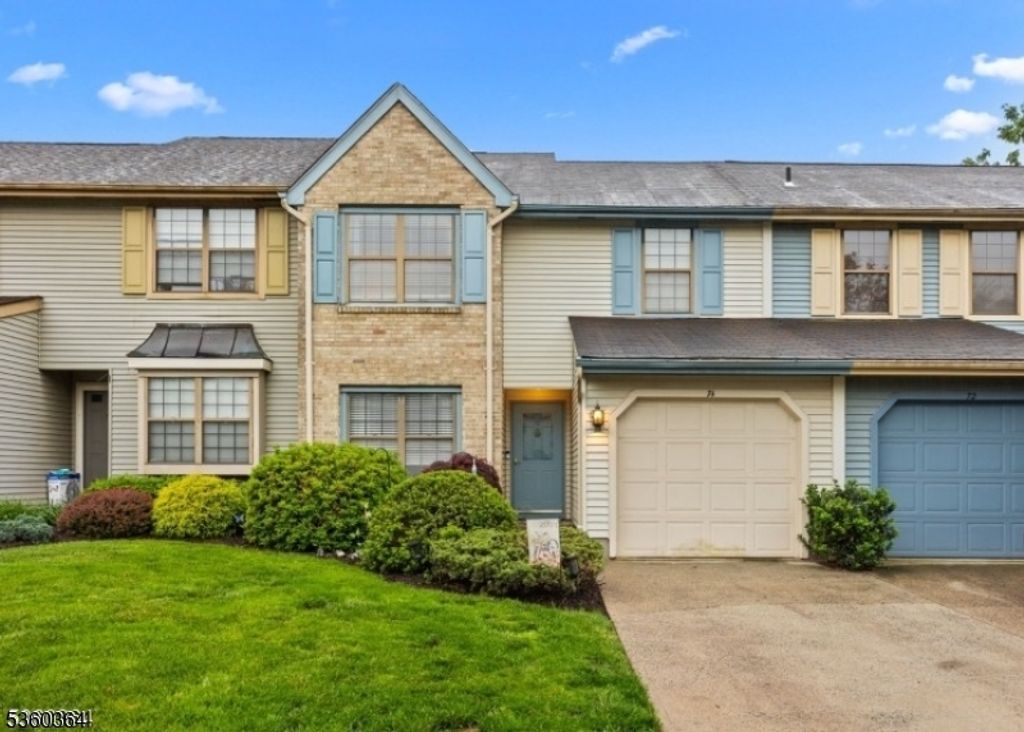 74 Haverford Ct, Hillsborough Twp., NJ 08844