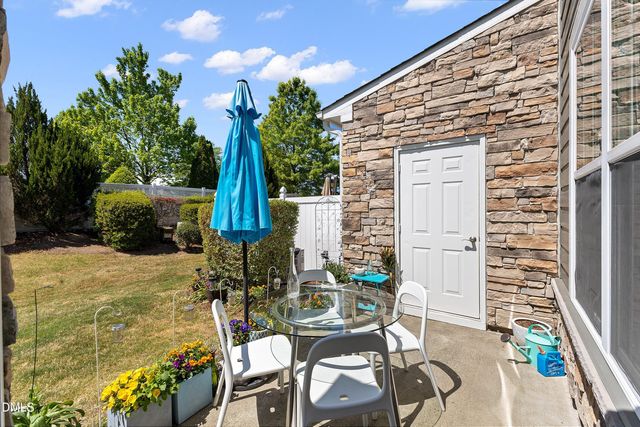 621 Mountain Pine Drive, Cary, NC 27519