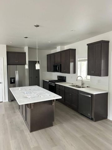 250 E Telegraph Road, Fillmore, CA 93015