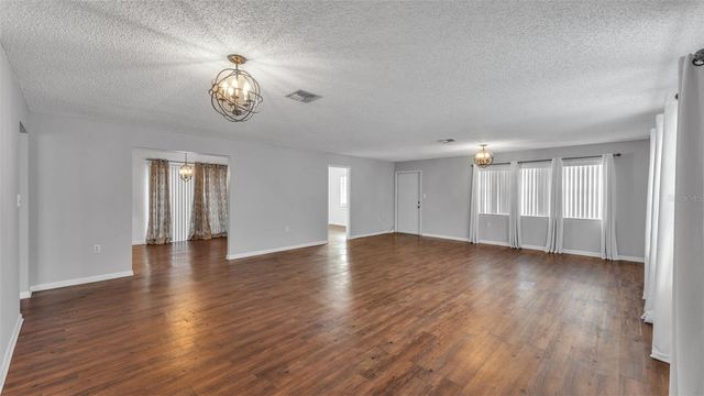 553 VILLA VISTA BOULEVARD, Lakeland, FL 33813