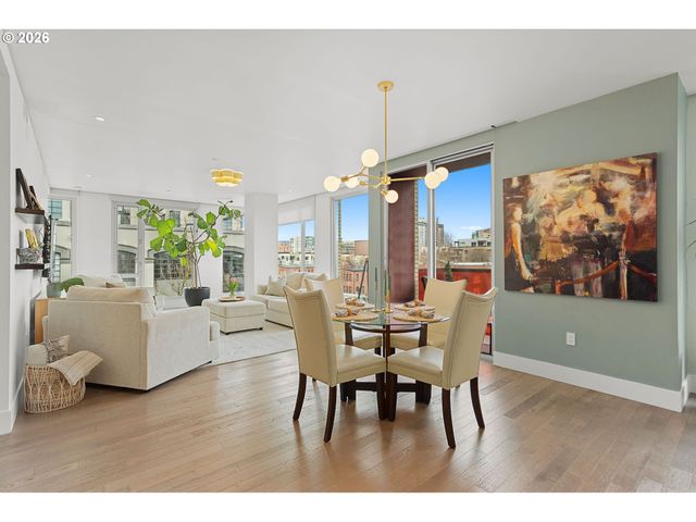 937 Nw GLISAN St 430, Portland, OR 97209