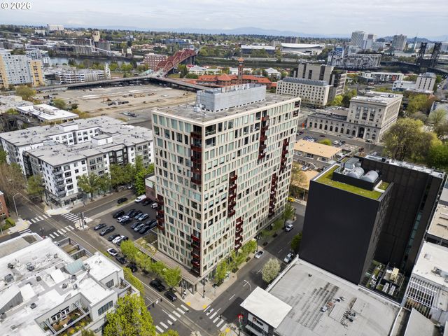 937 Nw GLISAN St 430, Portland, OR 97209