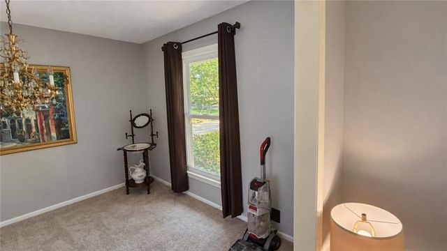 12836 Saint Andrews Drive, Kansas City, MO 64145