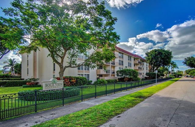 1000 SPANISH RIVER Road 2P, Boca Raton, FL 33432