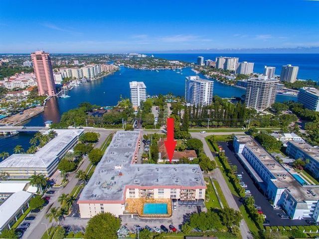1000 SPANISH RIVER Road 2P, Boca Raton, FL 33432