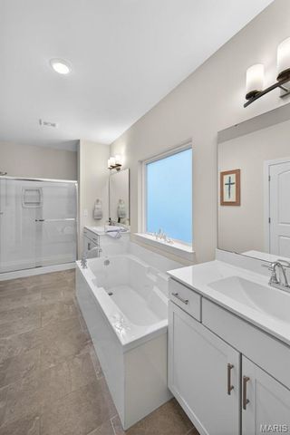 2 Kandahar Court, St Charles, MO 63303