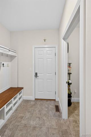 2 Kandahar Court, St Charles, MO 63303