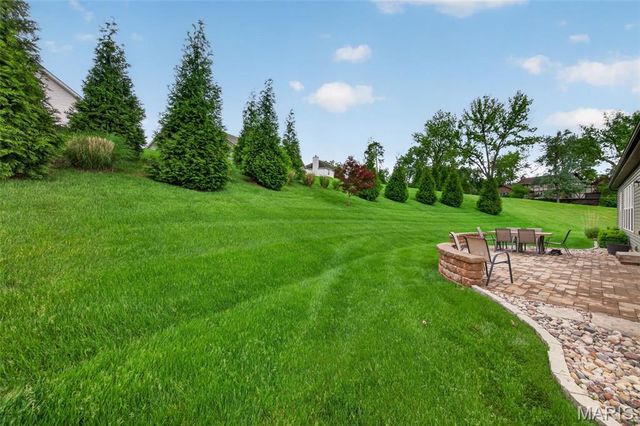 2 Kandahar Court, St Charles, MO 63303