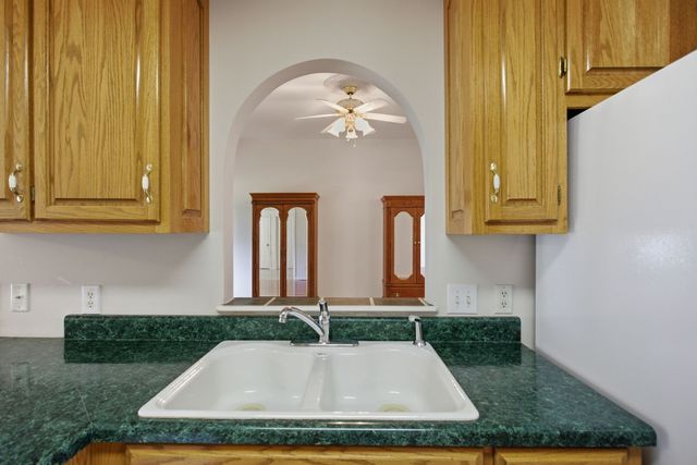 928 Everyman Court, Columbia, TN 38401