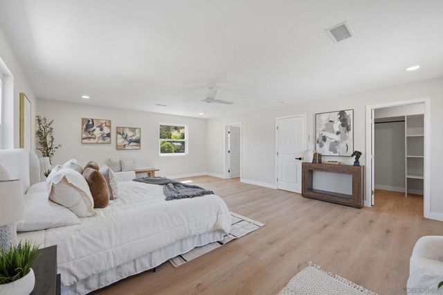 14212 Tobiasson Rd, Poway, CA 92064