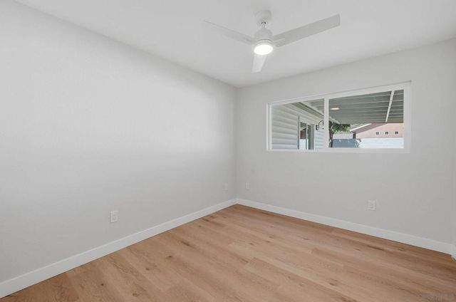 14212 Tobiasson Rd, Poway, CA 92064