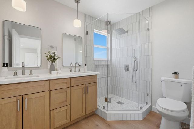 14212 Tobiasson Rd, Poway, CA 92064