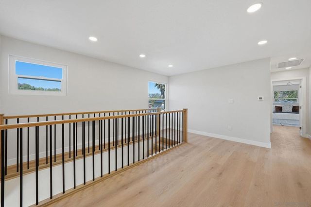14212 Tobiasson Rd, Poway, CA 92064