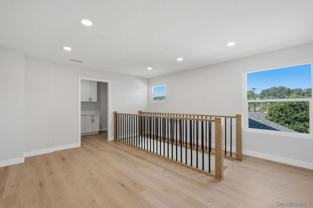 14212 Tobiasson Rd, Poway, CA 92064