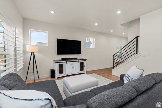 683 E VERDANT DR, Eagle Mountain, UT 84005