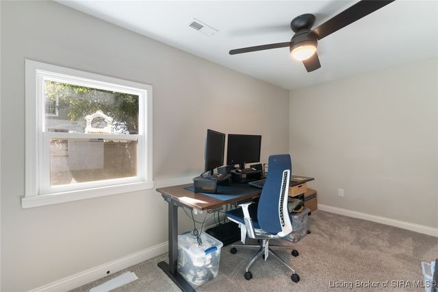 628 E Chestnut Street, Jeffersonville, IN 47130